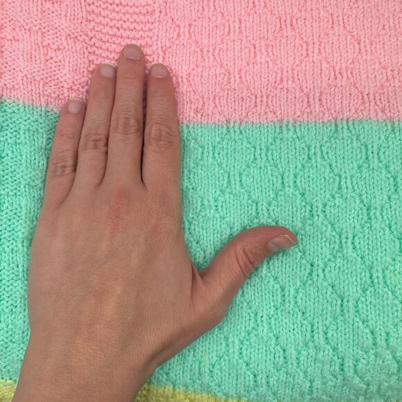 Vintage Pastel Striped Cable Knit Throw Blanket Handmade Retro Baby Nursery - Picture 3 of 7